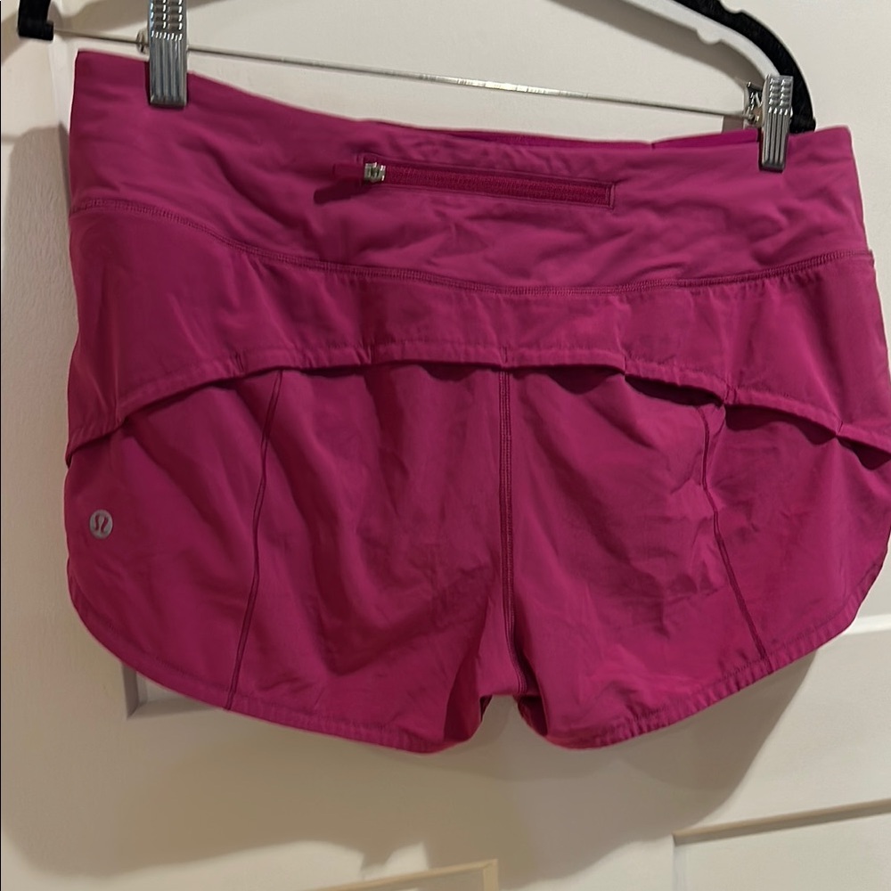 Lululemon Low Rise Speed Up 2.5" Short Ripened Raspberry Size 10 - Picture 3 of 5